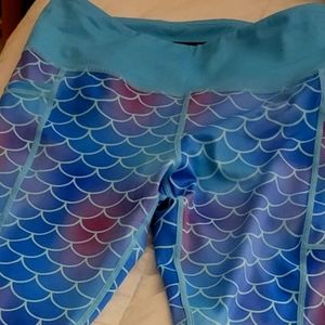 CVG_CONSTANTLY VARIED GEAR MERMAID LEGGINGS NEW NOT USED